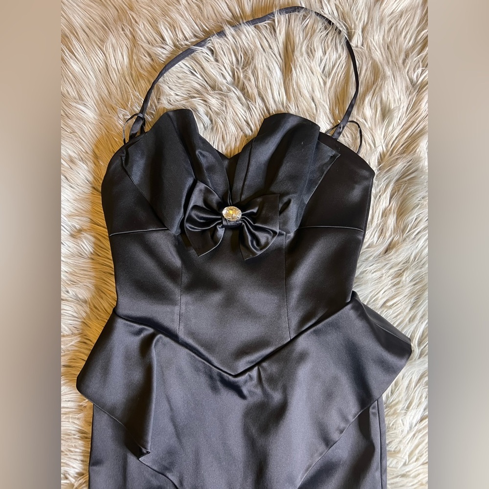 Vintage Bebe peplum pencil dress with bow - Picture 4 of 5